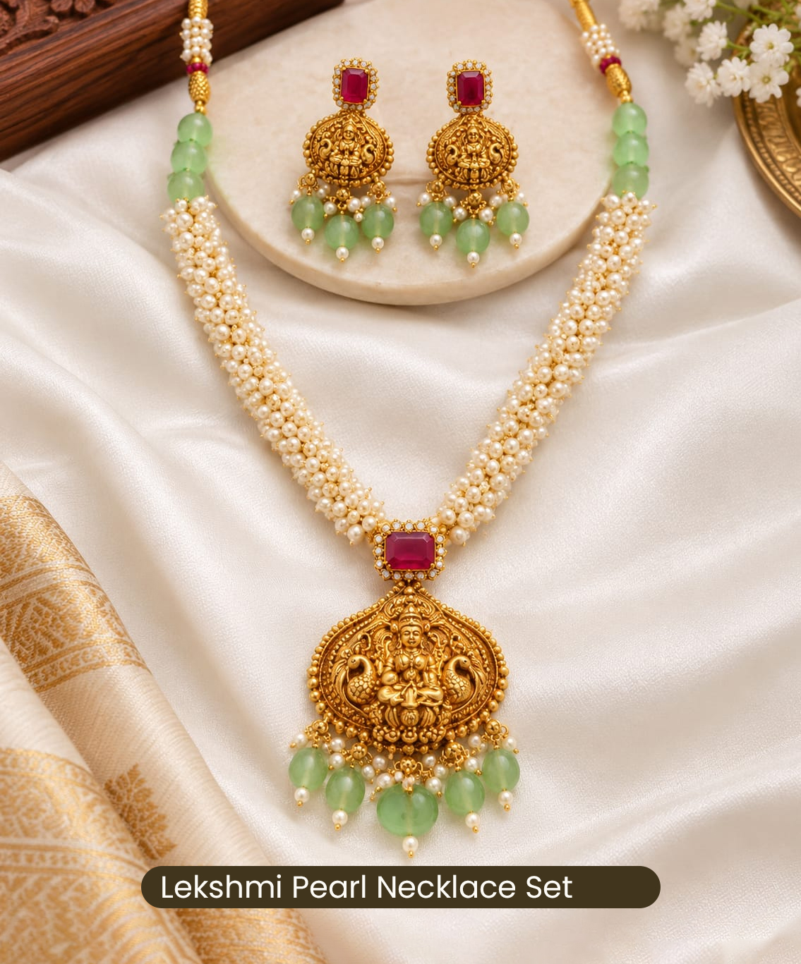 Lekshmi Pearl Necklace Set